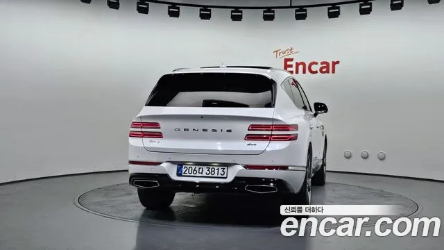Genesis GV80 2.5T Бензин AWD — Фото автомобиля 4
