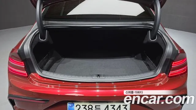 Genesis G80 Бензин 3.5 турбо AWD — Фото автомобиля 4