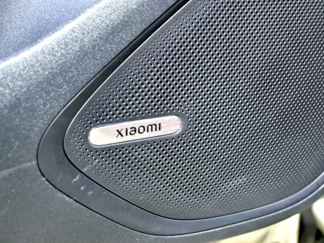 Xiaomi SU7 — Фото автомобиля 16