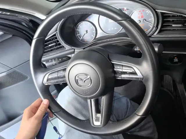 Mazda CX-30 — Фото автомобиля 15