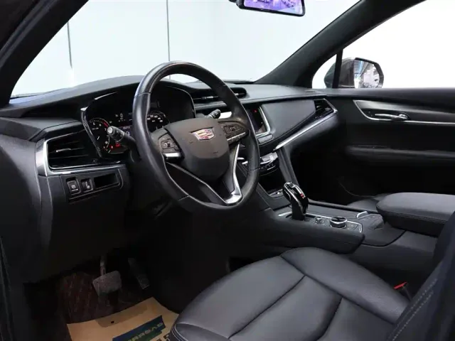 Cadillac XT6 — Фото автомобиля 10