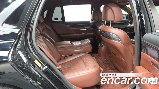 Genesis G90 RS4 — Фото автомобиля 17