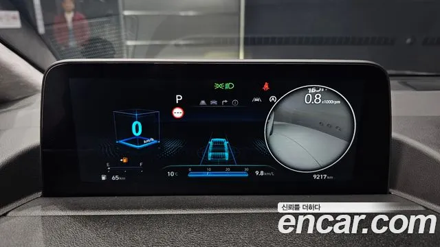 Hyundai Staria Staria 4WD Lounge 9 мест — Фото автомобиля 8