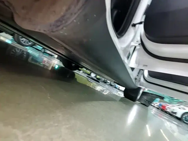 Tesla Model Y — Фото автомобиля 20
