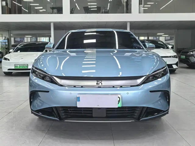 BYD Han — Фото автомобиля 2