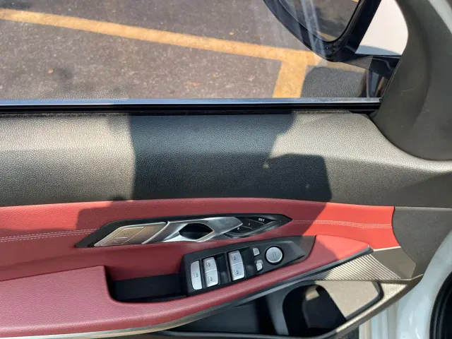 BMW 3 Series — Фото автомобиля 8
