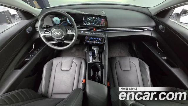 Hyundai AVANTE Новый Avante (CN7) — Фото автомобиля 7