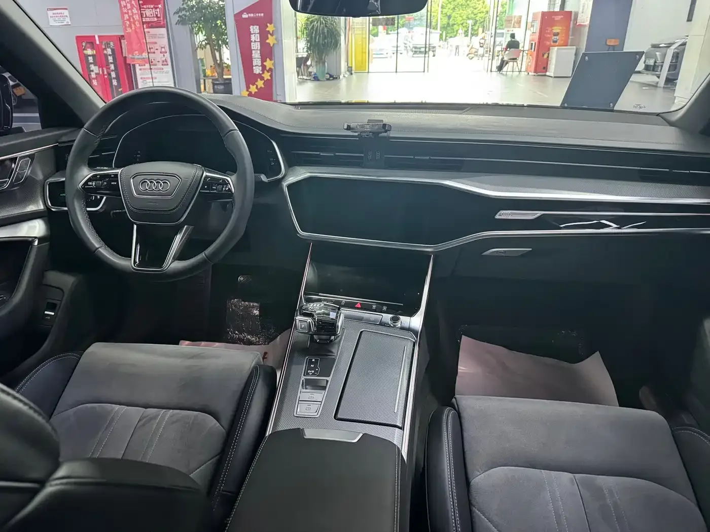 Audi Audi A6L 2024 45 TFSI quattro Premium Dynamic — Фото автомобиля 8