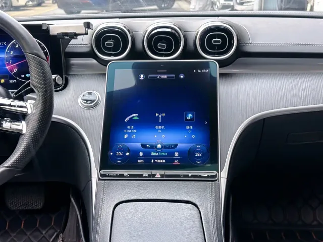 Mercedes-Benz C-Class — Фото автомобиля 12