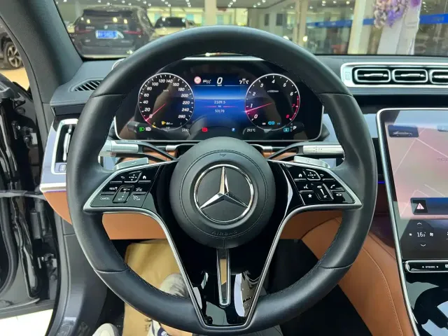 Mercedes-Benz S-Class — Фото автомобиля 20
