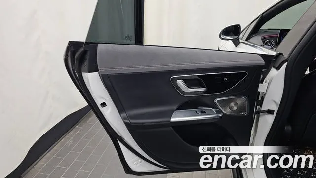 Mercedes-Benz EQE V295 — Фото автомобиля 14