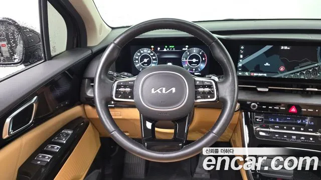 Kia Canival — Фото автомобиля 13