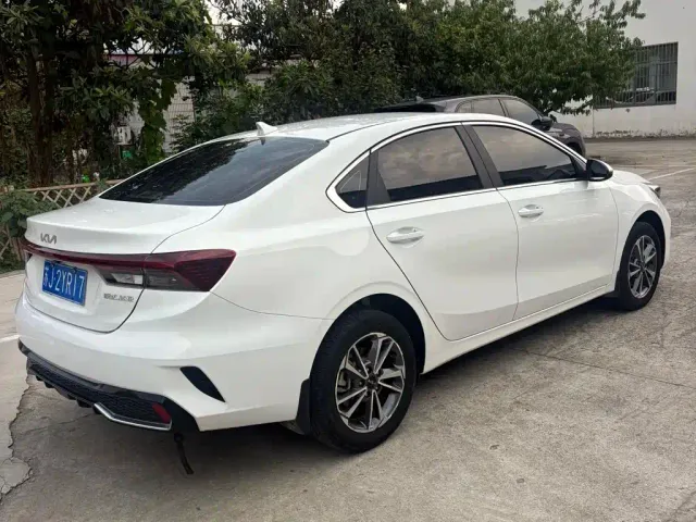 Kia K3 — Фото автомобиля 8