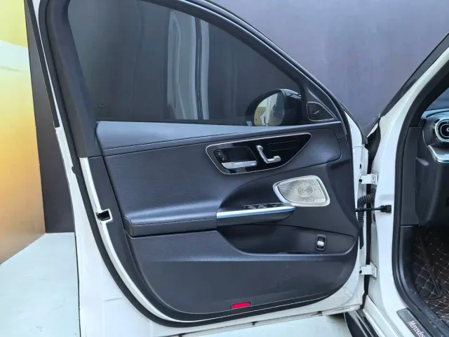Mercedes-Benz C-Class — Фото автомобиля 23