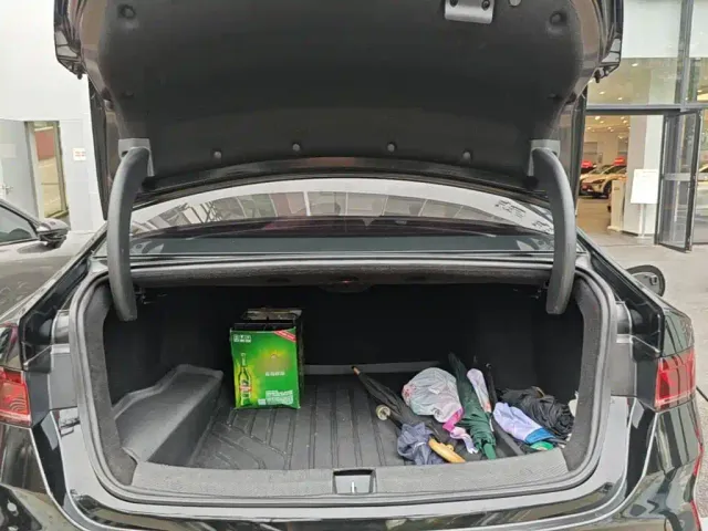 BYD Qin PLUS — Фото автомобиля 18