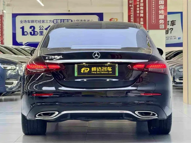 Mercedes-Benz E-Class — Фото автомобиля 3