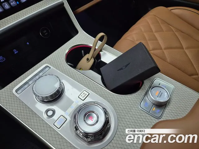 Genesis GV80 2.5T Бензин AWD — Фото автомобиля 15
