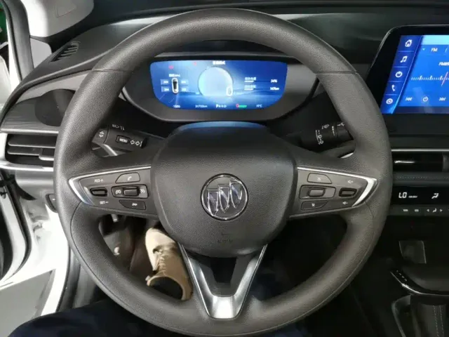 Buick Velite 6 — Фото автомобиля 10