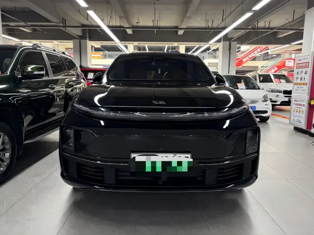 Li Auto L7 — Фото автомобиля 2