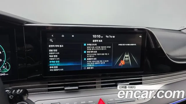 Hyundai Grandeur Grandeur (New) — Фото автомобиля 16