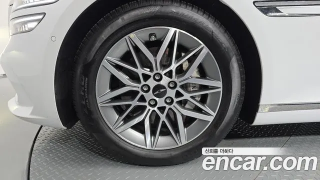 Genesis G80 RG3 — Фото автомобиля 5