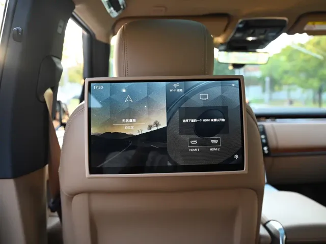 Land Rover Range Rover — Фото автомобиля 16