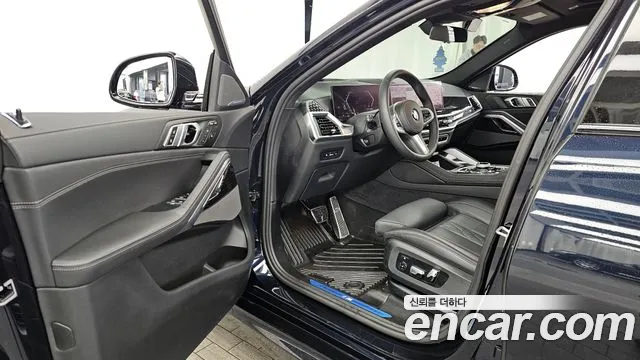 BMW X6 — Фото автомобиля 9