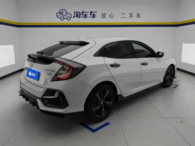 Honda Civic — Фото автомобиля 3