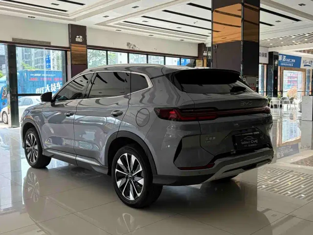 BYD Song PLUS — Фото автомобиля 13