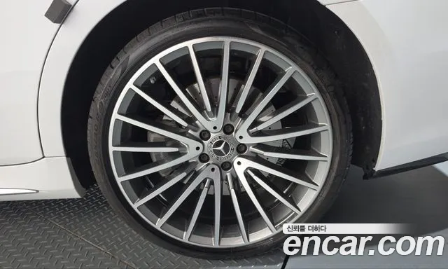 Mercedes-Benz S-Class W223 — Фото автомобиля 6