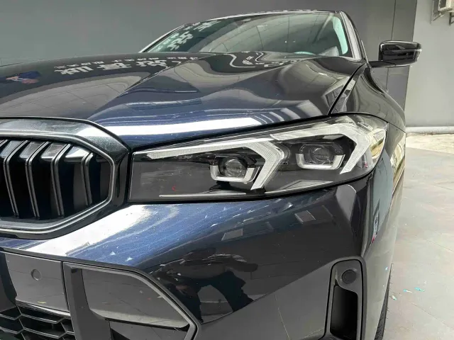 BMW 3 Series — Фото автомобиля 2