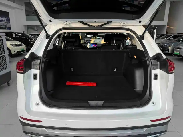 Haval H6 — Фото автомобиля 8