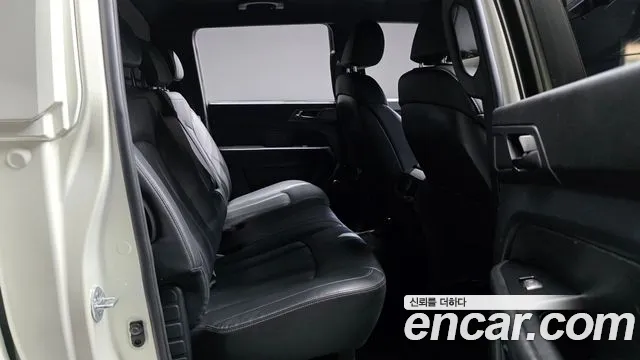 KG_Mobility_Ssangyong Rexton Новый Rexton Sport Дизель 2.2 4WD — Фото автомобиля 11