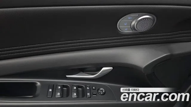 Hyundai AVANTE Новый Avante (CN7) — Фото автомобиля 11