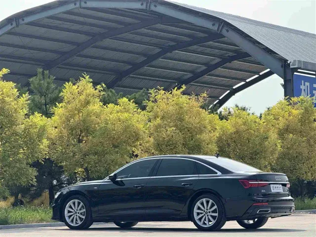 Audi A6L — Фото автомобиля 20