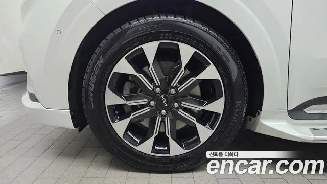 Kia Canival Carnival 4 поколение 9 мест Hi-Limousine — Фото автомобиля 5