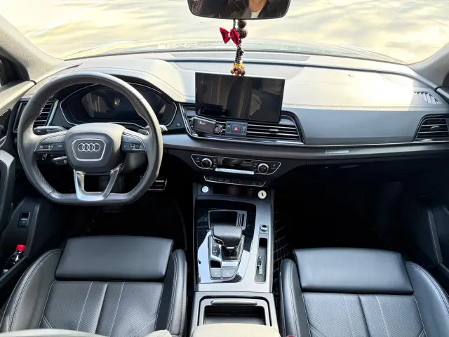 Audi Q5L — Фото автомобиля 6