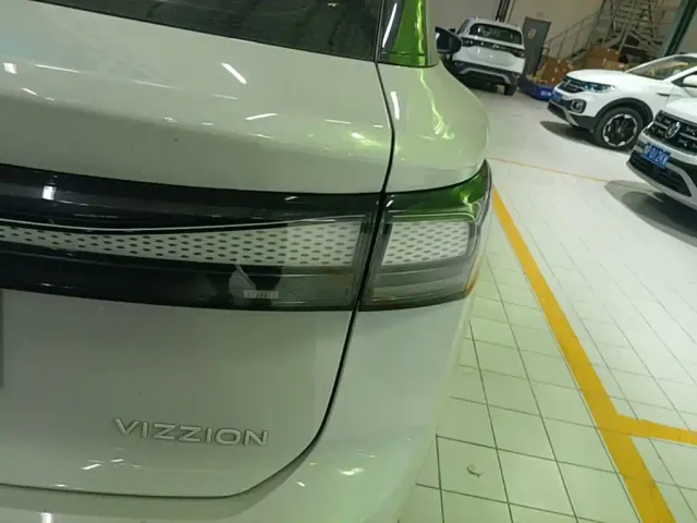 Volkswagen ID.7 Vizzion — Фото автомобиля 7