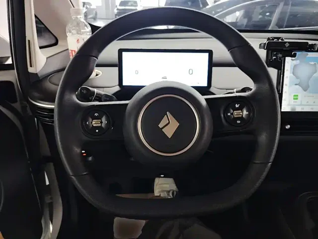 Baojun Cloud — Фото автомобиля 10