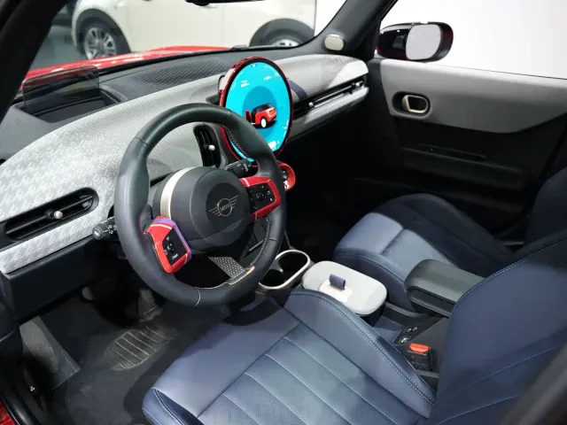 MINI Hatch — Фото автомобиля 17