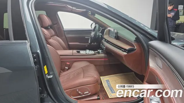 Genesis G90 Бензин 3.5 турбо AWD — Фото автомобиля 10