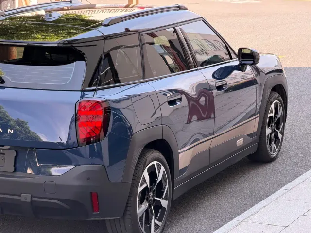 MINI Electric MINI ACEMAN — Фото автомобиля 5