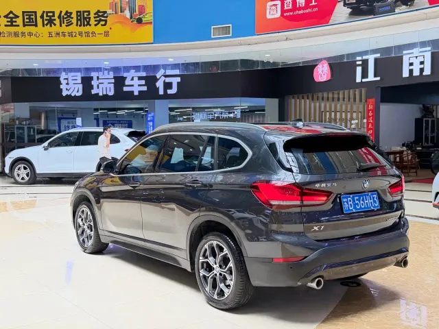 BMW X1 — Фото автомобиля 6