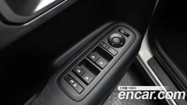 Hyundai Santa Fe — Фото автомобиля 29