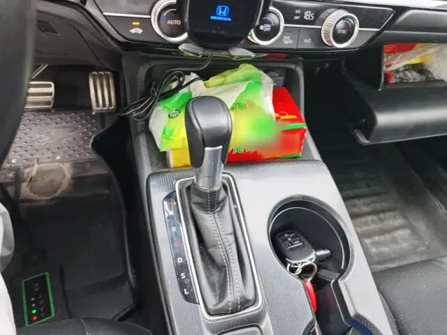 Honda Civic — Фото автомобиля 6