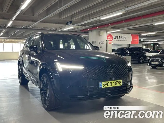 Volvo XC90 Generation 2 — Фото автомобиля 3