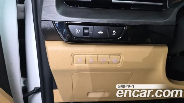 Kia Carnival 4th Gen — Фото автомобиля 16