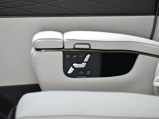 Toyota Alphard — Фото автомобиля 22
