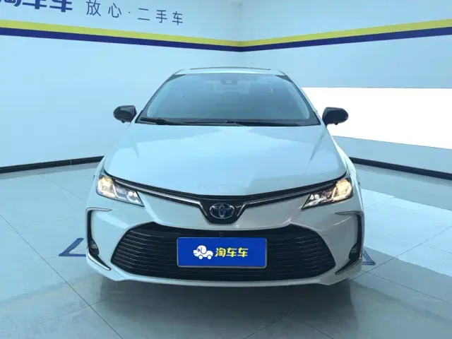 Toyota Corolla — Фото автомобиля 2