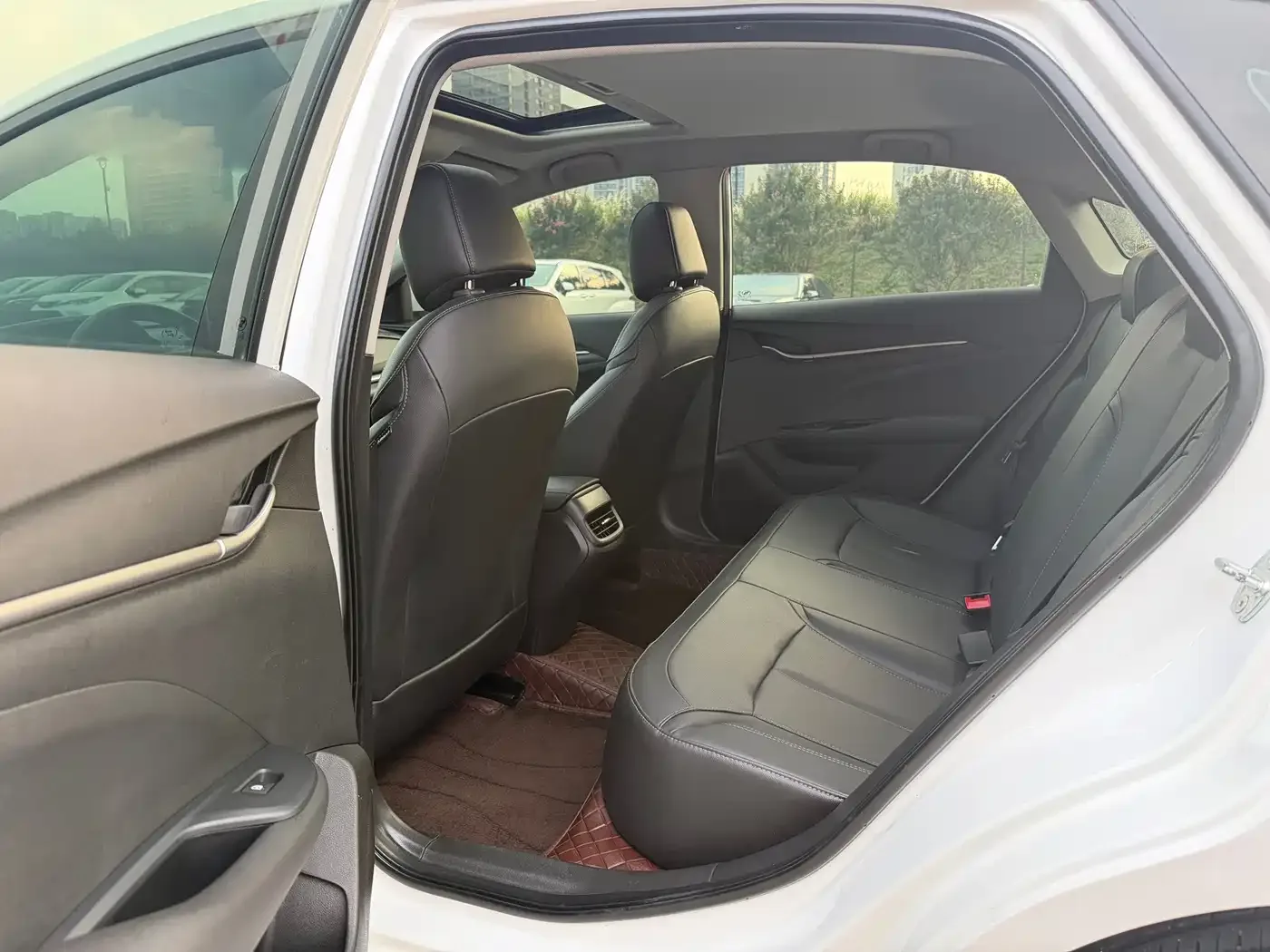 Buick Excelle 2021 Facelift Exemplar 1.5L Auto Elite — Фото автомобиля 8